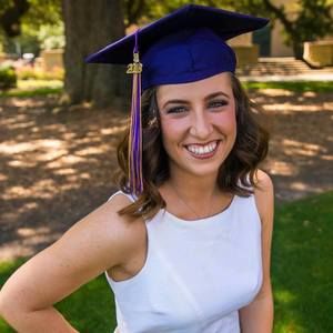 Meet your Posher, Camille